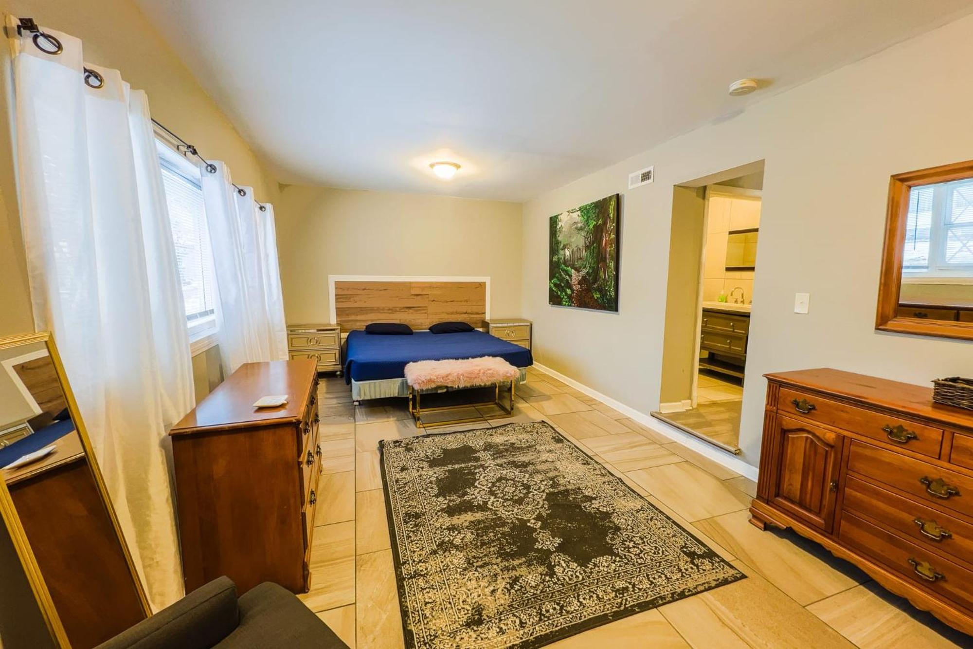 Large 6Br, 6 Bath In The City Of Ниагарски водопад Екстериор снимка