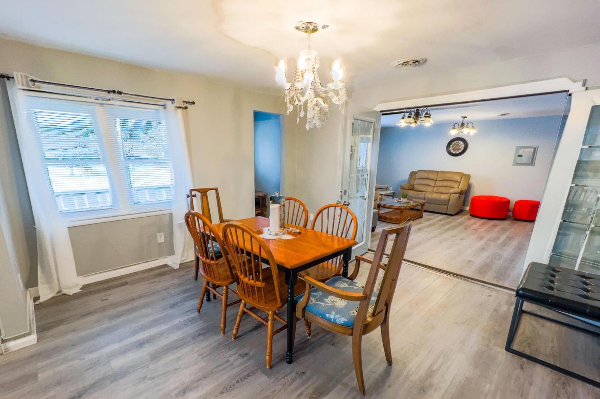 Large 6Br, 6 Bath In The City Of Ниагарски водопад Екстериор снимка
