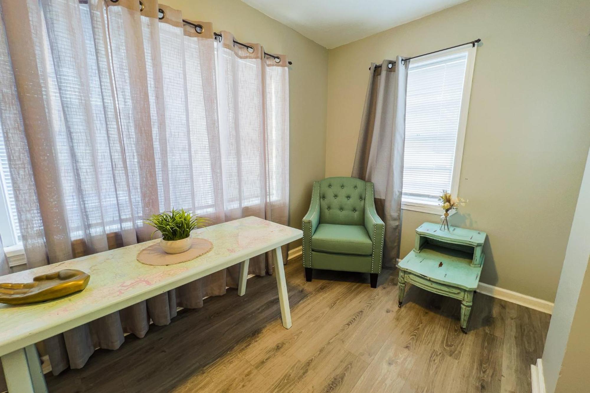 Large 6Br, 6 Bath In The City Of Ниагарски водопад Екстериор снимка