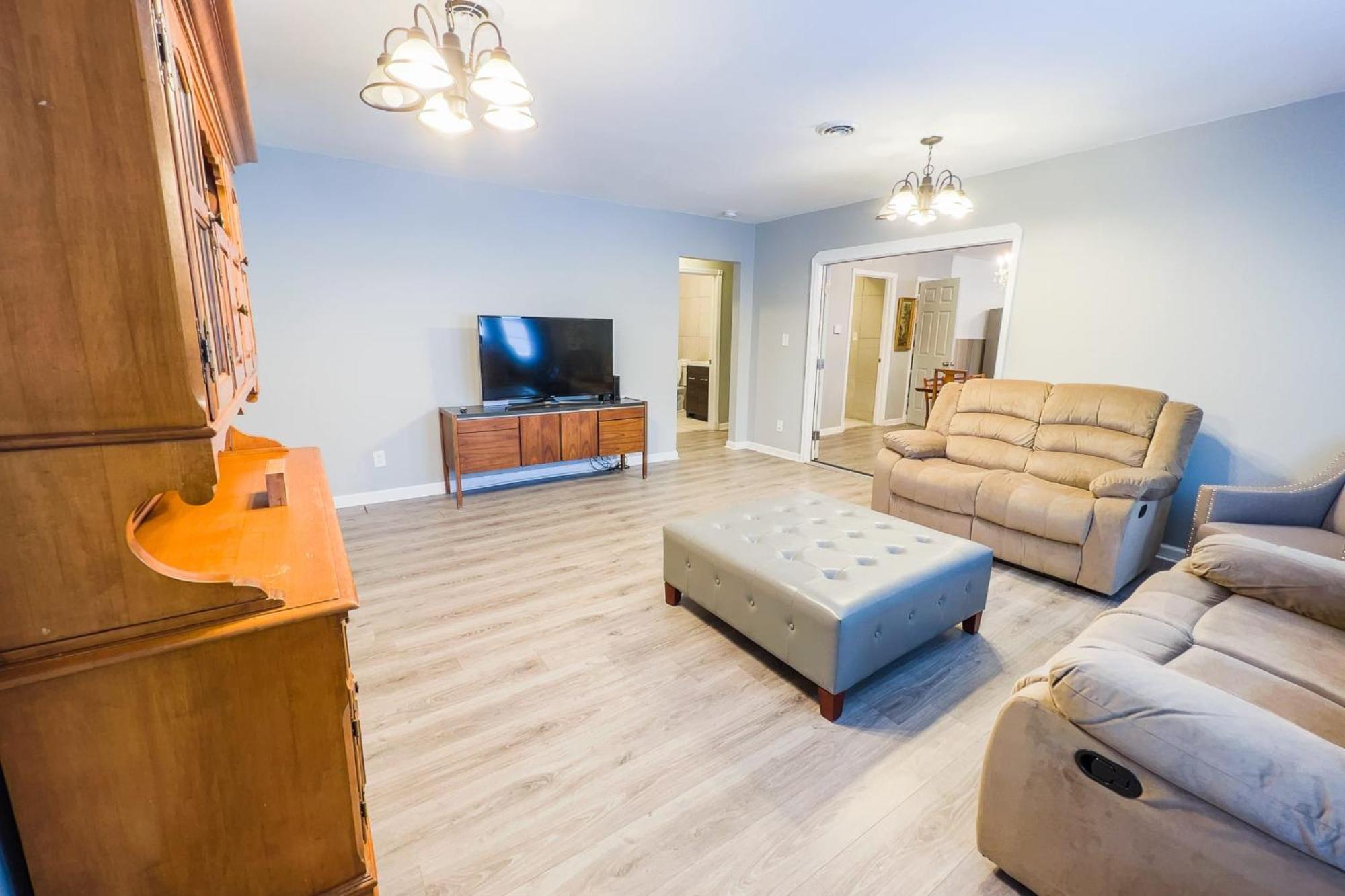 Large 6Br, 6 Bath In The City Of Ниагарски водопад Екстериор снимка